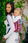 Lenny Buckle Onbuhimo baby carrier, toddler size, herringbone weave (100% cotton) - LITTLE HERRINGBONE RASPBERRY GARDEN 