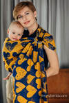 Żakardowa chusta kółkowa do noszenia dzieci, (100% bawełna), ramię bez zakładek -  LOVKA MUSZTARDA Z GRANATEM - standard 1.8m