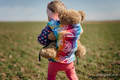Puppentragehilfe, hergestellt vom gewebten Stoff (100% Baumwolle) - BUTTERFLY RAINBOW LIGHT #babywearing