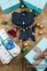 Weihnachtsgeschenkset für Vater - Vergnügen (LennyUp Tragehilfen - 100% Baumwolle; Schultergurtschoner - 60% Baumwolle, 40% Poliester; Weihnachtsschmuck - 100% Baumwolle) #babywearing