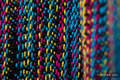 Le châle est fait du même tissu que les écharpes de portage (100% coton) - Colorful Wind #babywearing