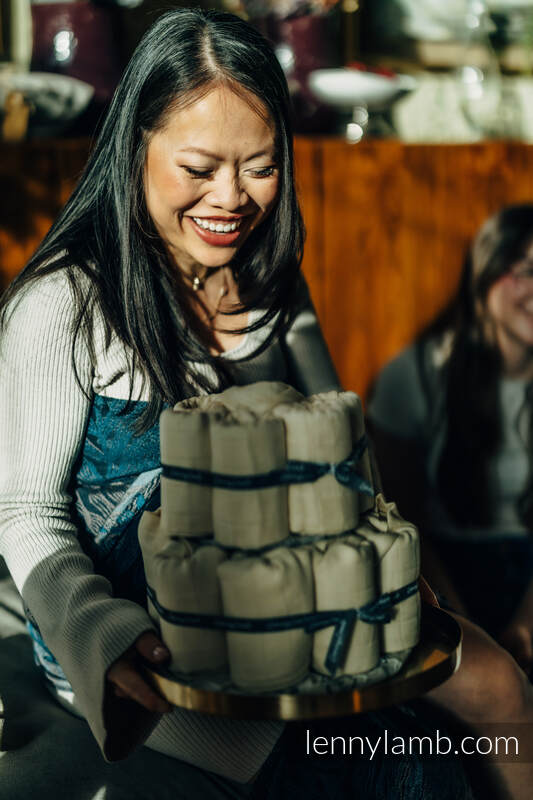 Diaper cake #babywearing