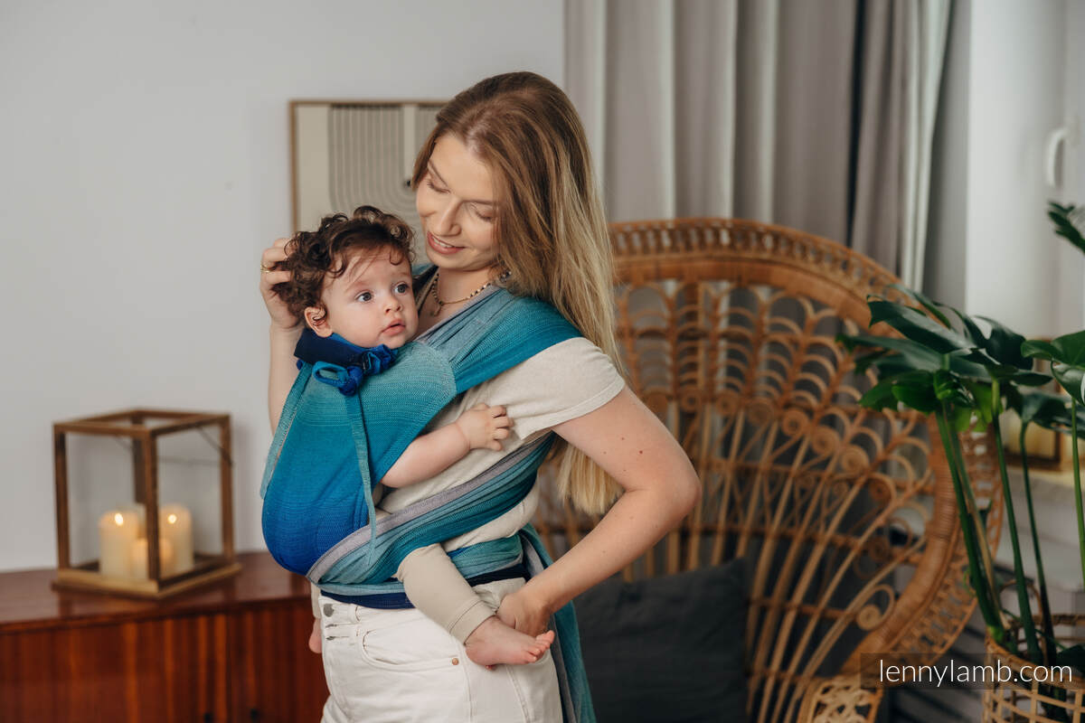 Wrap-Tai Tragehilfe Toddler / Kreuzköper-Bindung / 100% Baumwolle / mit Kapuze - AIRGLOW #babywearing