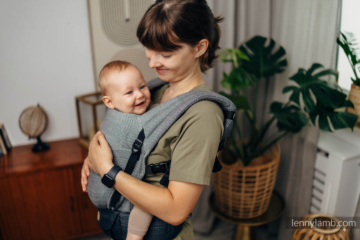 LennyLight Carrier, Standard Size, herringbone weave 100% cotton - LITTLE HERRINGBONE OMBRE GREY  #babywearing