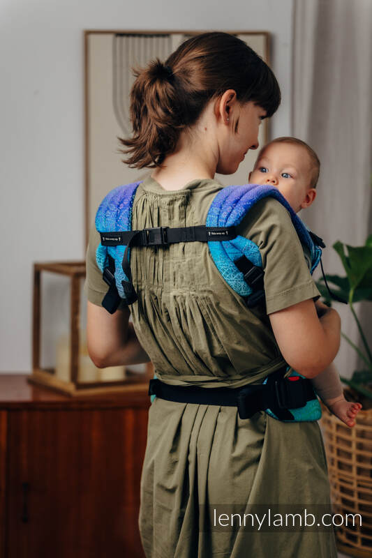 LennyLight Carrier, Standard Size, jacquard weave 100% cotton - PEACOCK’S TAIL - FANTASY #babywearing