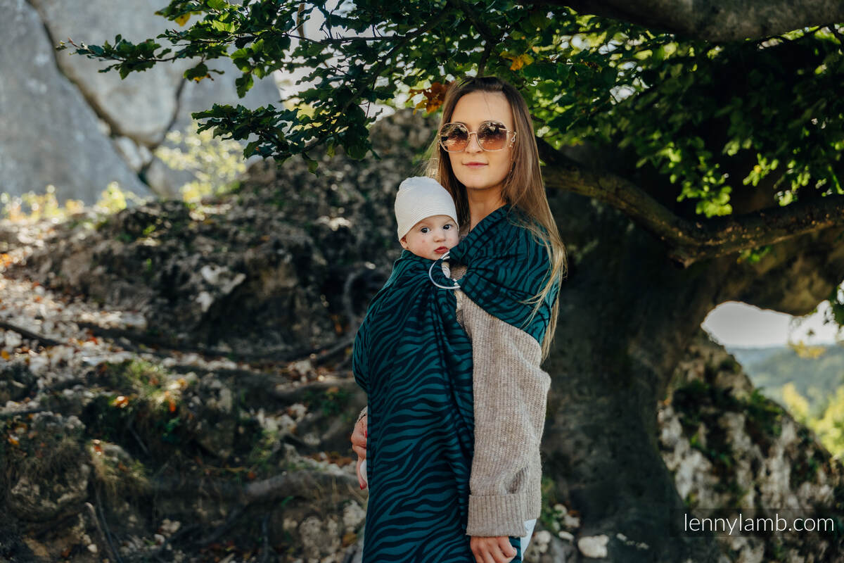 RingSling, Jacquardwebung (63% Baumwolle, 37% Merinowolle), Raffung an den Ringen - ZEBRA - SAVANNA - standard 1.8m #babywearing