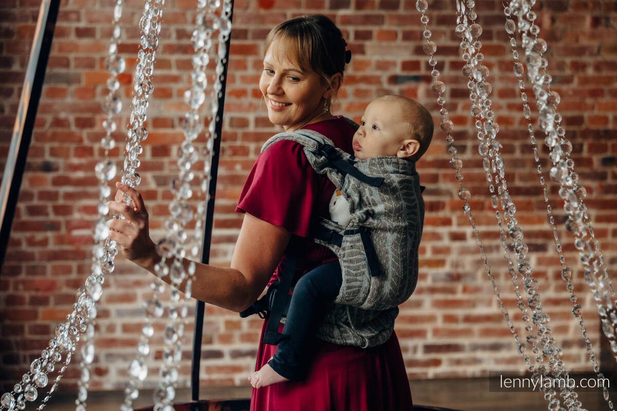 LennyUpGrade Carrier, Standard Size, jacquard weave (63% cotton, 37% silk) - SKETCHES OF NATURE - EPIC #babywearing