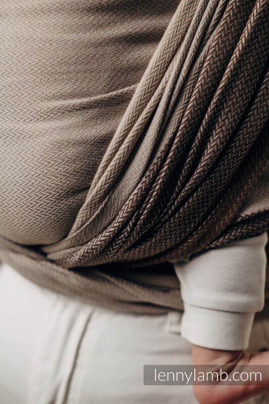 Écharpe de la gamme de base, tissage herringbone (100 % coton) - LITTLE HERRINGBONE BABY CAFFE LATTE - taille S #babywearing