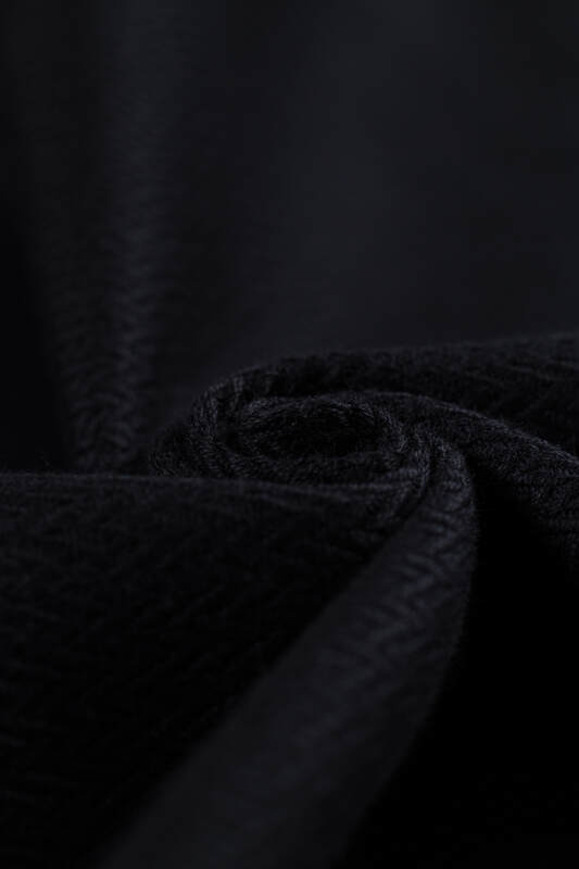 Vävd bärsjal, Storlek Storlek 4 (XS - 3,6 m), LITTLE HERRINGBONE - EBONY BLACK  #babywearing