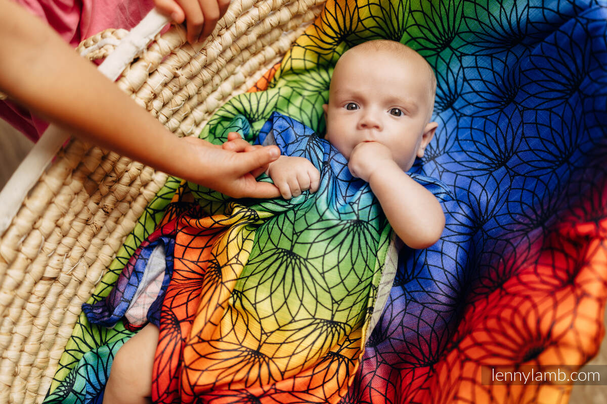 Mullwindel - RAINBOW LOTUS (grad B) #babywearing