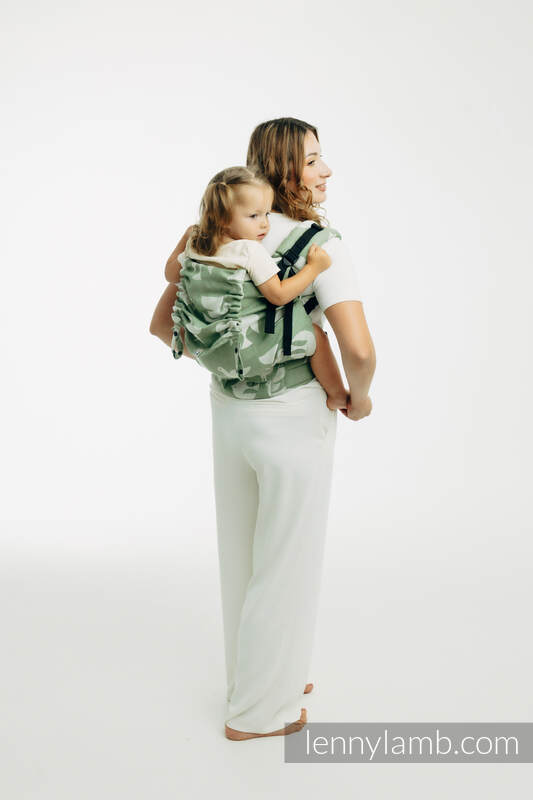 :LNNPRSCHL_BRD_FL_HGH #babywearing