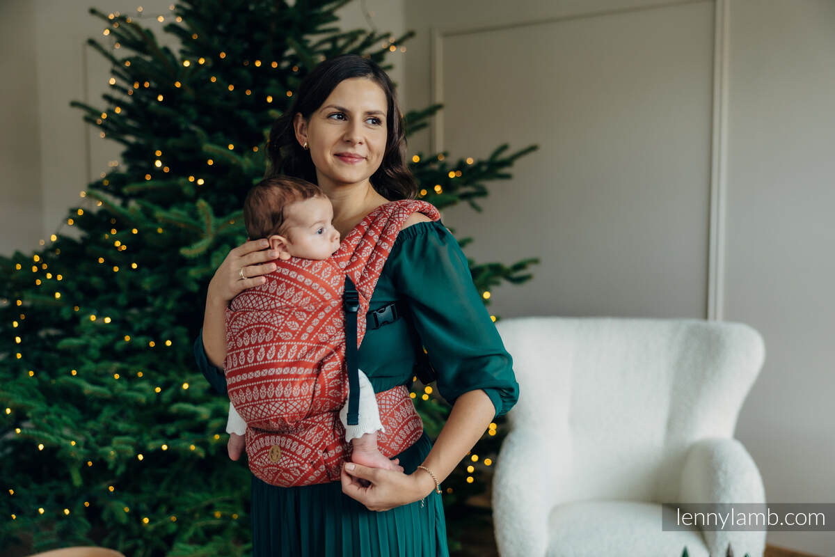 :LNNLGHT_PCCKS_TL_HLD #babywearing