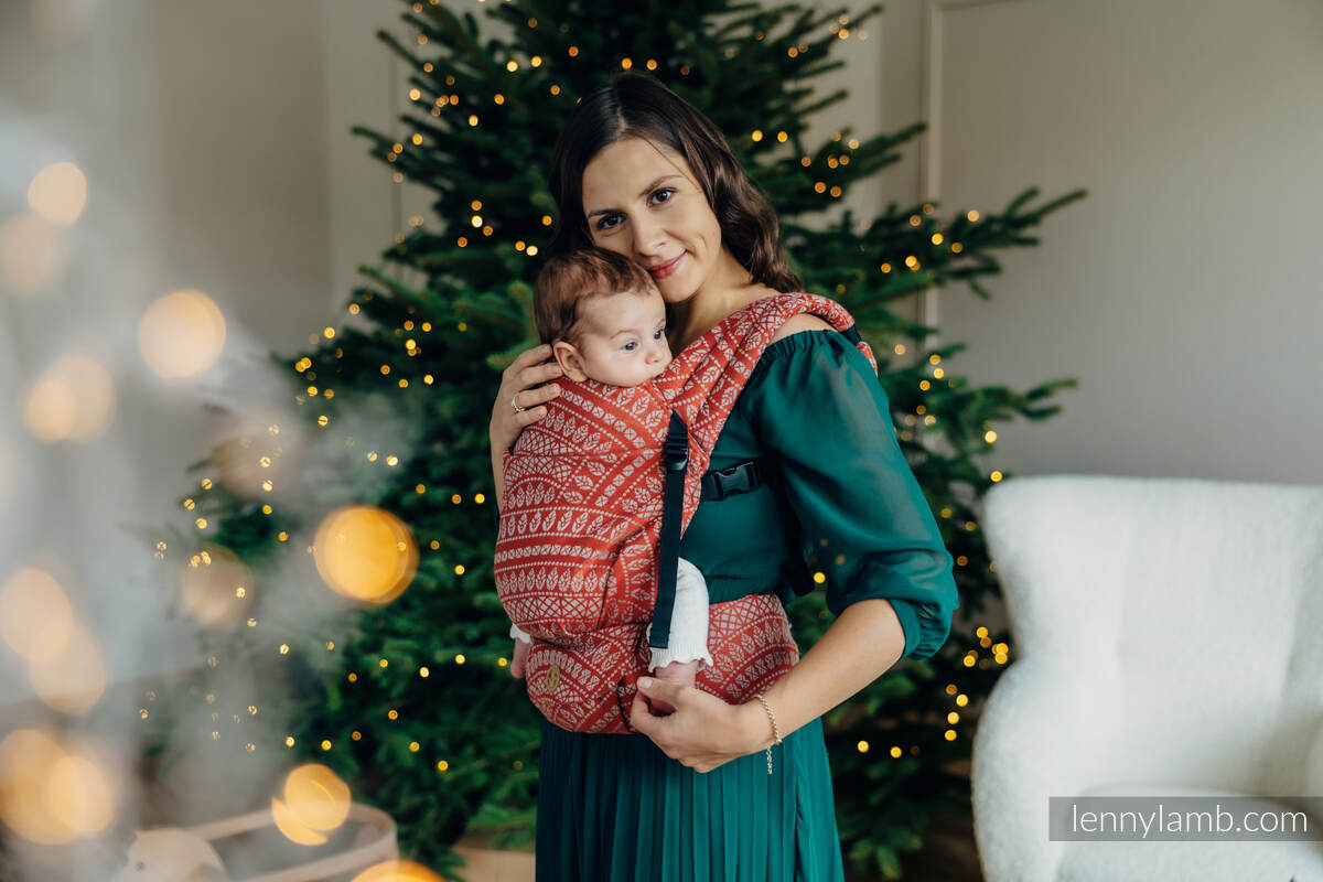 :LNNLGHT_PCCKS_TL_HLD #babywearing