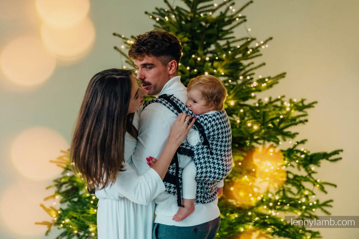 :LNNUPGRD_PRO_PT_GLL_PXLS #babywearing