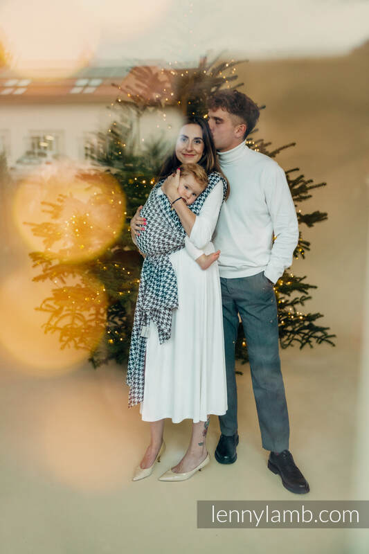 :WMJ_XS_PT_GLL_PXLS #babywearing