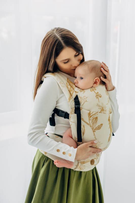LennyLight Carrier, Standard Size, jacquard weave (68% cotton, 27% merino wool, 5% cashmere) - HERBARIUM - AMBRA #babywearing