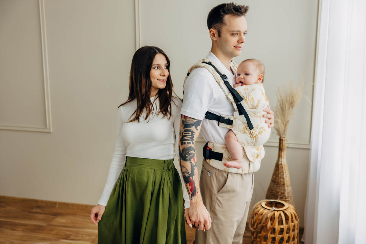 LennyUpGrade PRO Carrier, Standard Size, jacquard weave (68% cotton, 27% merino wool, 5% cashmere) - HERBARIUM - AMBRA #babywearing