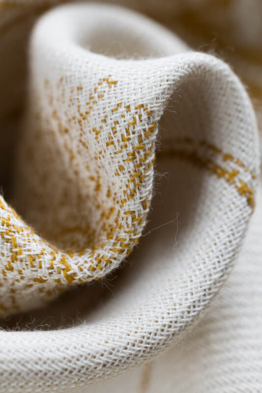 LennyLight Carrier, Standard Size, jacquard weave (68% cotton, 27% merino wool, 5% cashmere) - HERBARIUM - AMBRA #babywearing