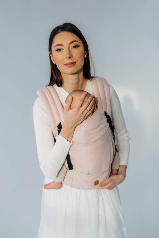 :LNNLGHT_MRSHMLLW #babywearing