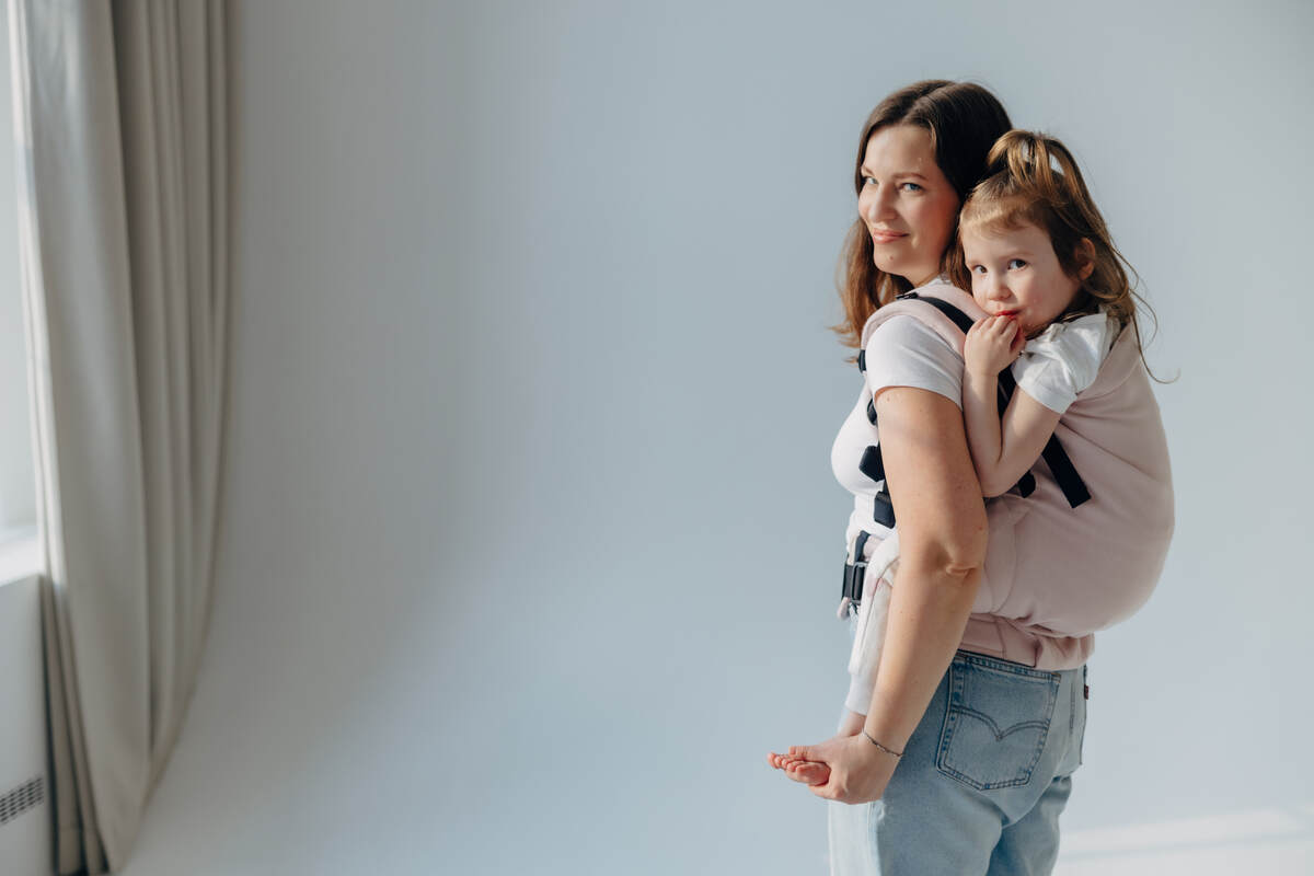 LennyPreschool Tragehilfe, Größe Preschool, Kreuzköper-Bindung, (50% Baumwolle, 50% Bambus Viskose) - MARSHMALLOW #babywearing