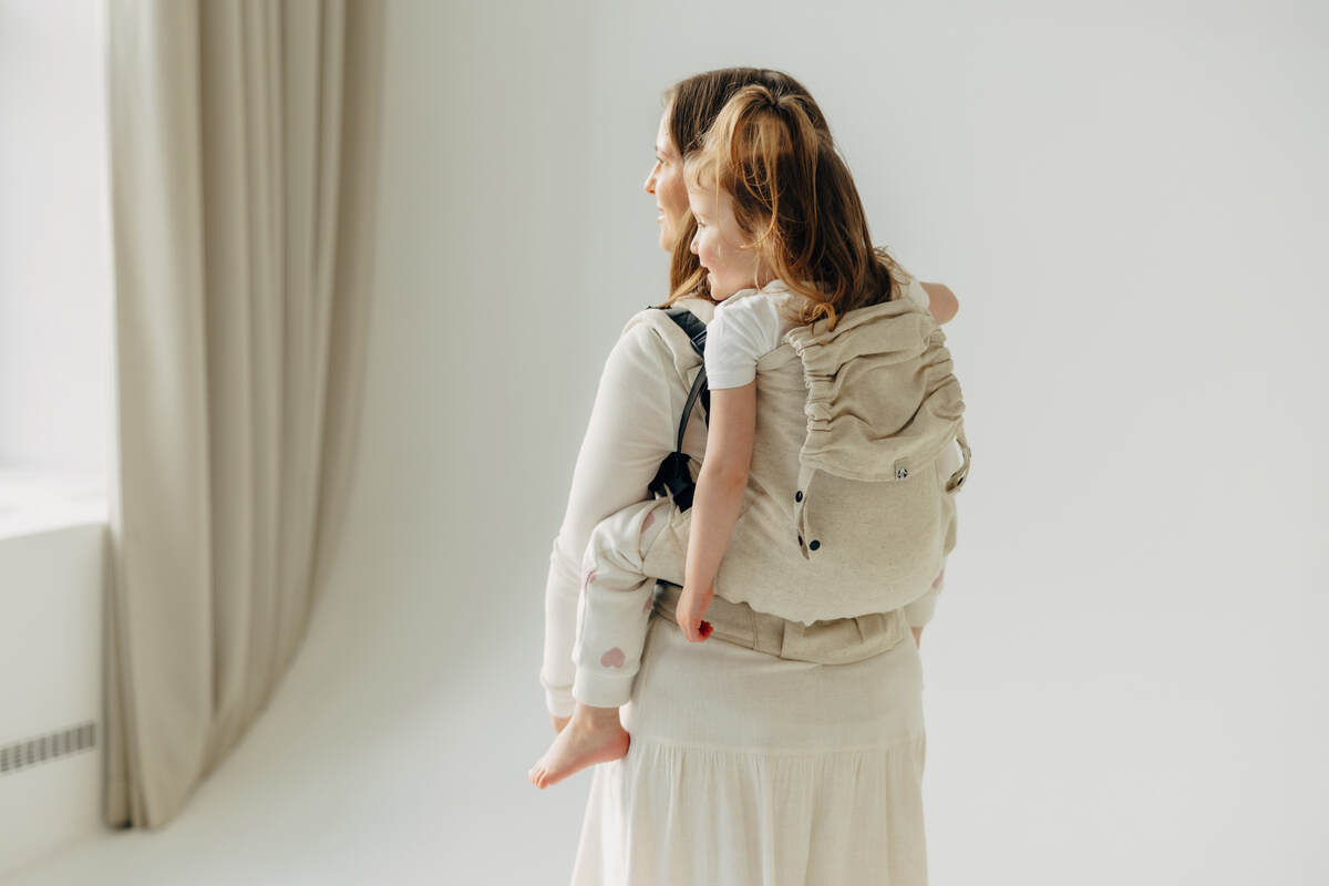 :LNNPRSCHL_AIRY #babywearing