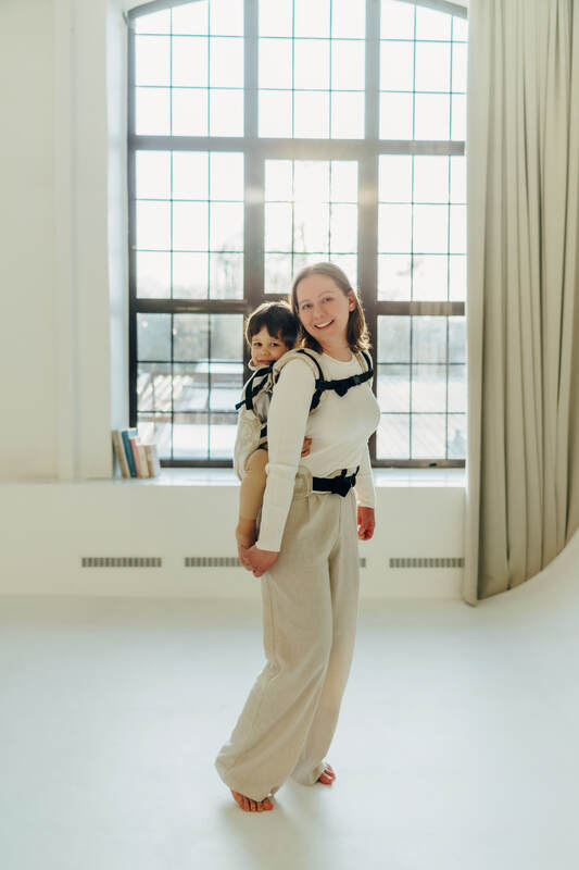 :LNNPRSCHL_VRDFLR_CNNCT #babywearing