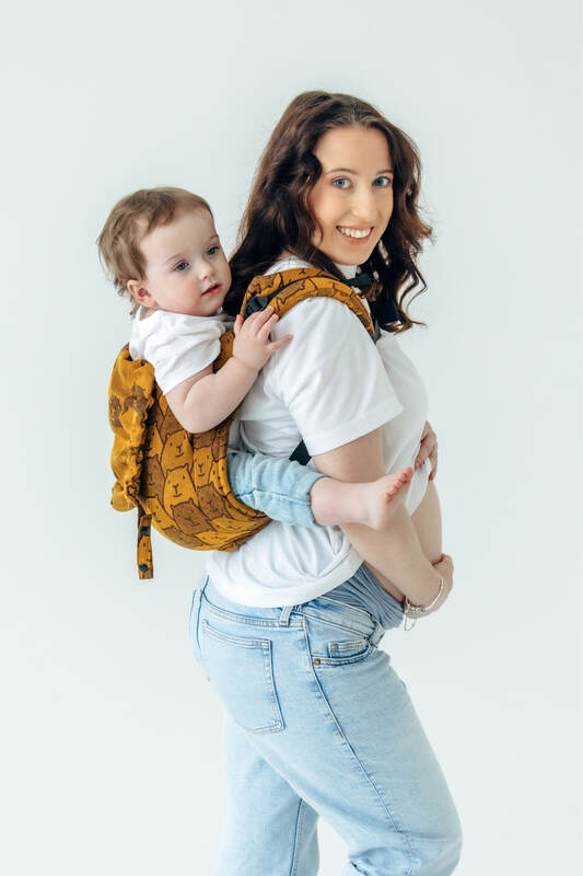 :LBO_PRO_STNDRD_CPBRS_TRB #babywearing