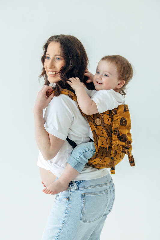 :LBO_PRO_STNDRD_CPBRS_TRB #babywearing