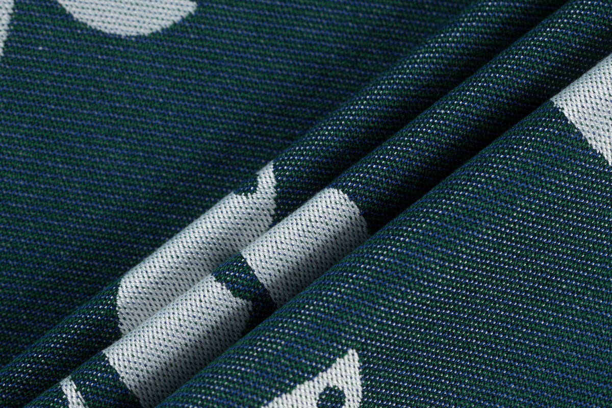 Nosidełko LennyLight z tkaniny żakardowej 100% wiskoza bambusowa, rozmiar standard - BIRDY - SKYWARD #babywearing