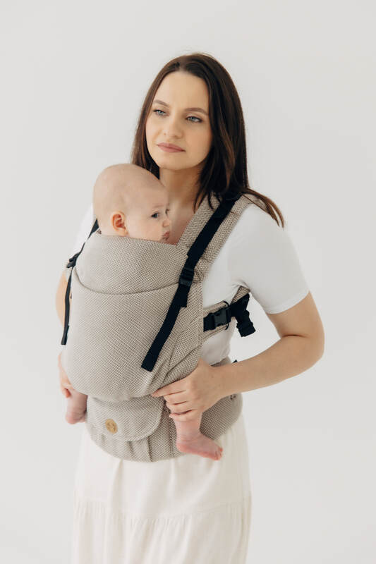 :LNNUPGRD_PRO_BSC_LN_LTTL_HRRNGBN_ALMND #babywearing