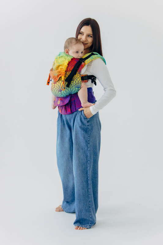 :LNNUPGRD_PRO_RNBW_LTS #babywearing