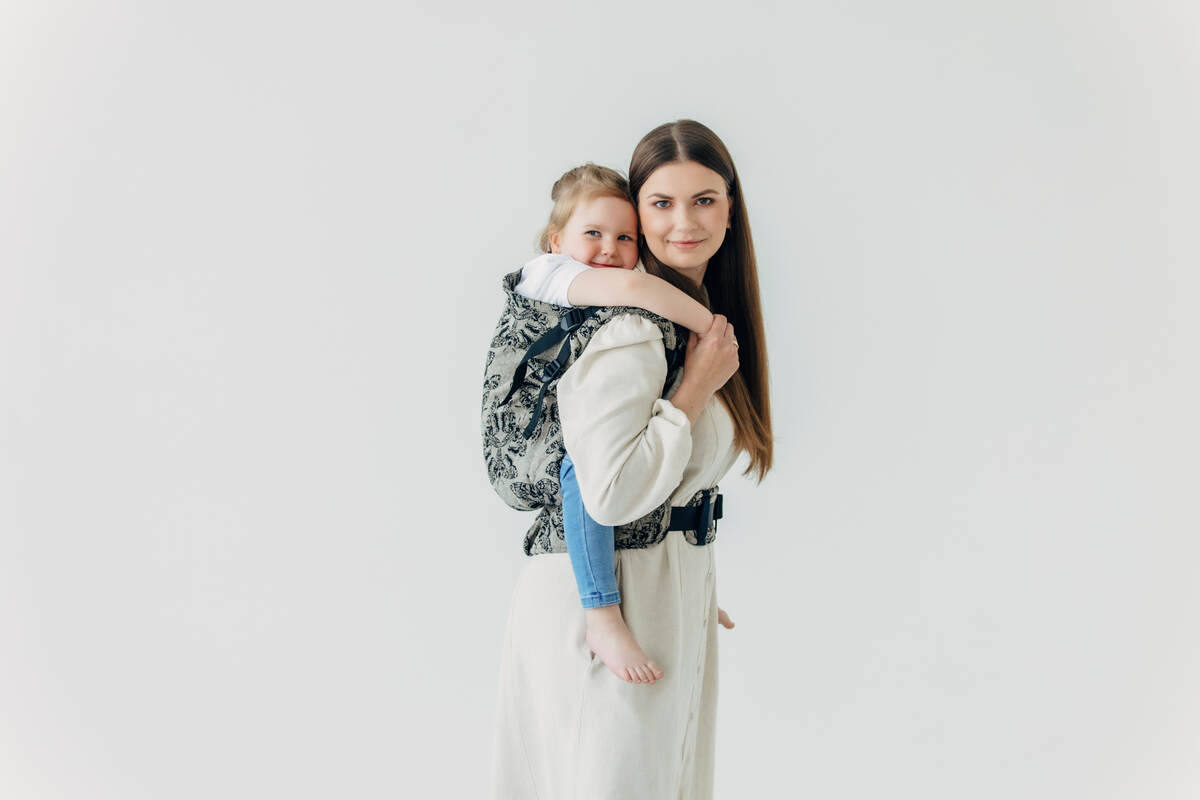 Porte-bébé LennyPreschool, taille preschool, jacquard (65% Coton, 35% Soie) - QUEEN OF THE NIGHT - PAMINA #babywearing