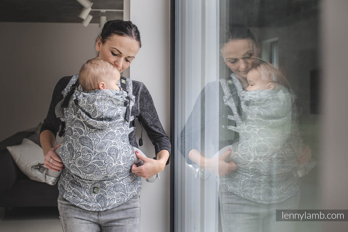 Mochila ergonómica, talla bebé, jacquard 100% algodón - PAISLEY AZUL MARINO & CREMA - Segunda generación #babywearing