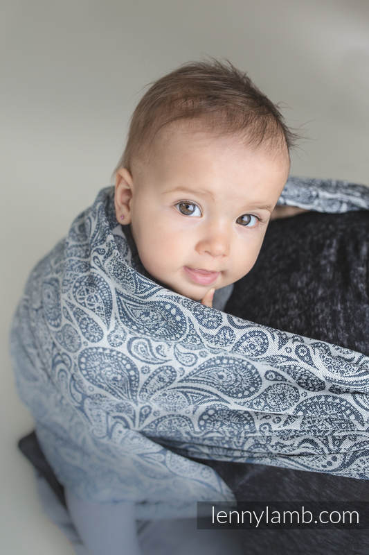 Baby Wrap, Jacquard Weave (100% cotton) - PAISLEY NAVY BLUE & CREAM - size M (grade B) #babywearing
