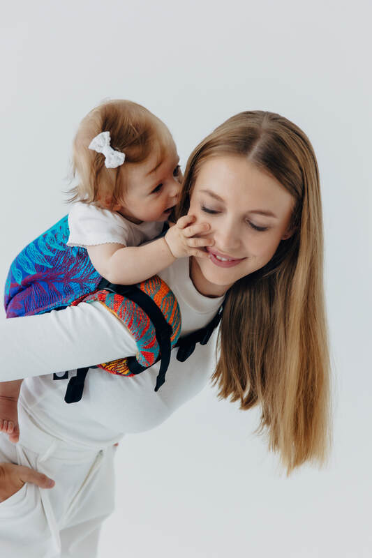 Lenny Buckle Onbuhimo PRO baby carrier, standard size, jacquard weave (100% cotton) - RAINFOREST - CARNIVAL #babywearing