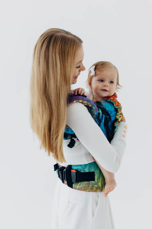 LennyUpGrade PRO - justerbar bæresele, Størrelse Standard, RAINFOREST - CARNIVAL #babywearing