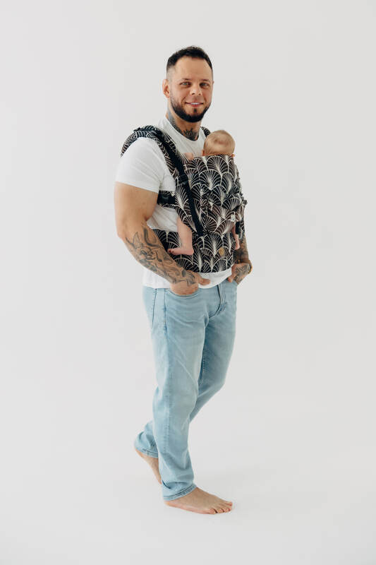 :LNNUPGRD_PRO_DC_GRNFLDS #babywearing