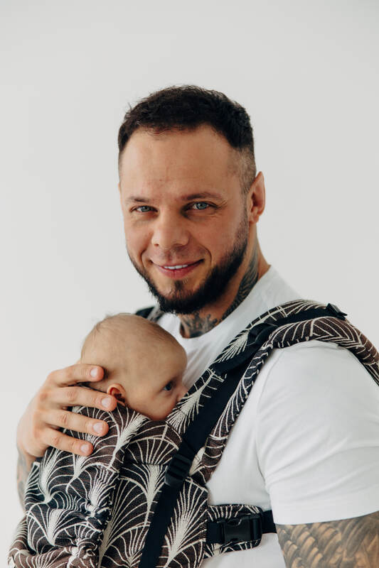 :LNNUPGRD_PRO_DC_GRNFLDS #babywearing