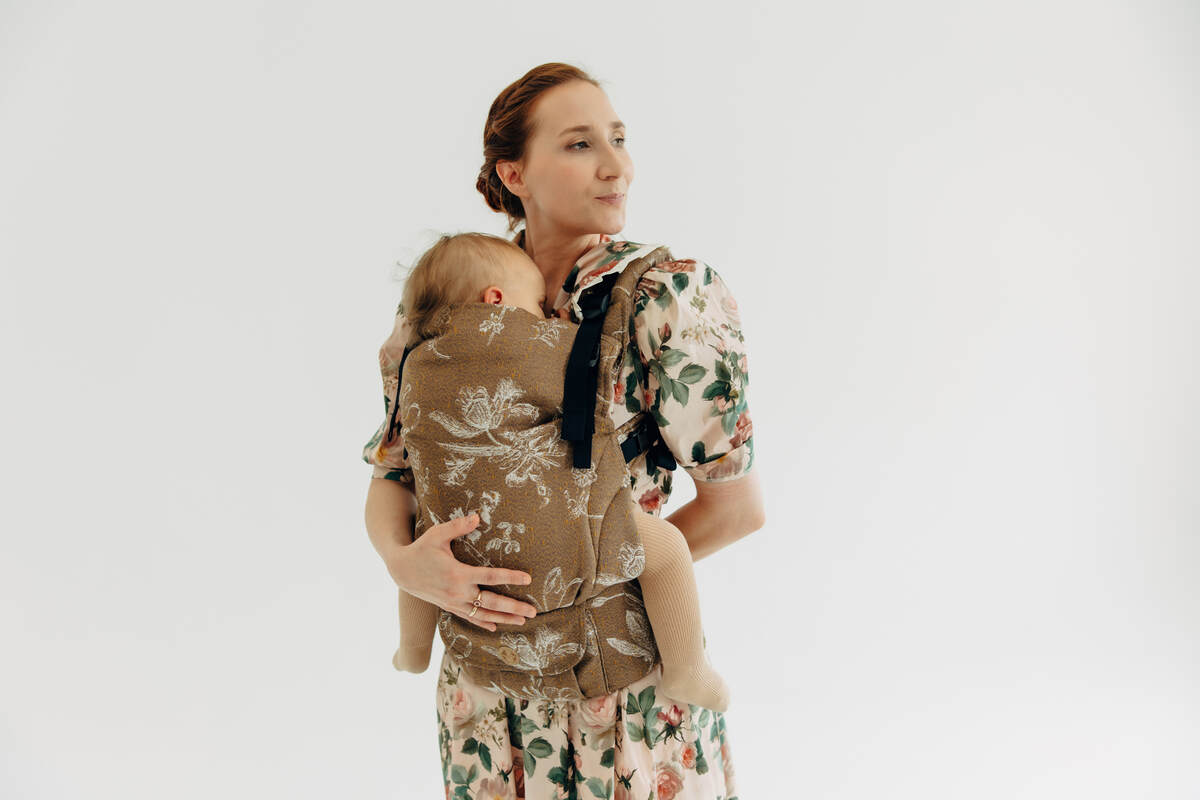 LennyUpGrade PRO Carrier, Standard Size, jacquard weave 100% cotton - HERBARIUM - RAINDROPS #babywearing