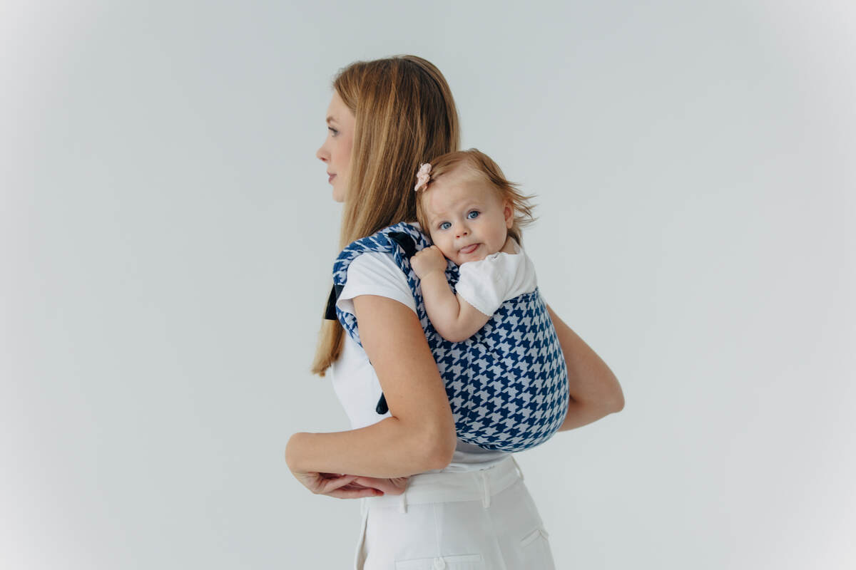 Lenny Buckle Onbuhimo PRO baby carrier, Standard size, jacquard weave (40% cotton, 40% merino wool, 13% silk, 7% cashmere) - PATA DE GALLO - PUZZLE #babywearing