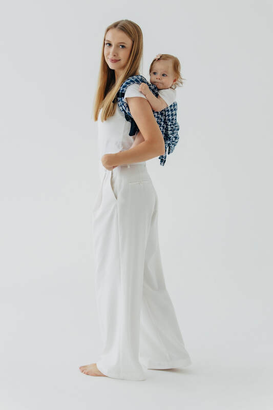 Lenny Buckle Onbuhimo PRO baby carrier, Standard size, jacquard weave (40% cotton, 40% merino wool, 13% silk, 7% cashmere) - PATA DE GALLO - PUZZLE #babywearing