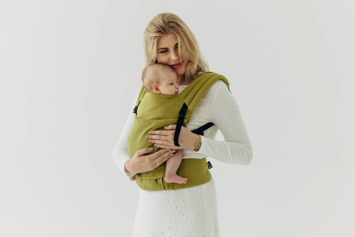 :LNNLGHT_SNCH #babywearing