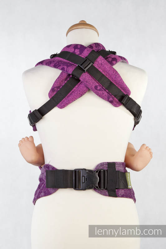 :LE_BB_BTTRFL_BRSTL #babywearing