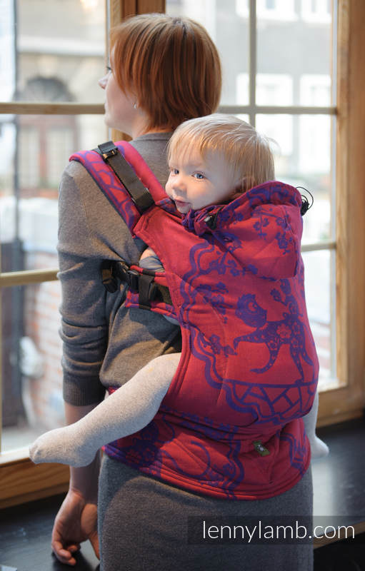 :LE_BB_MC_RD_PRPL #babywearing