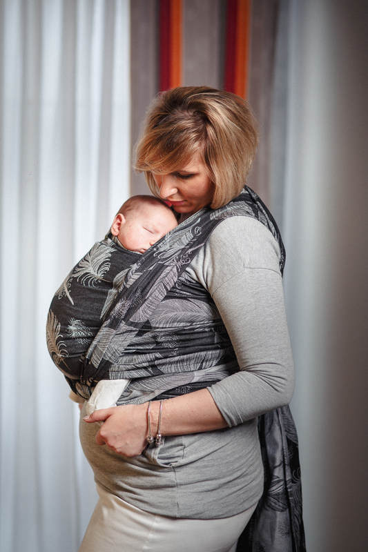 Baby Wrap, Jacquard Weave (100% cotton) - FEATHERS BLACK & WHITE - size S #babywearing