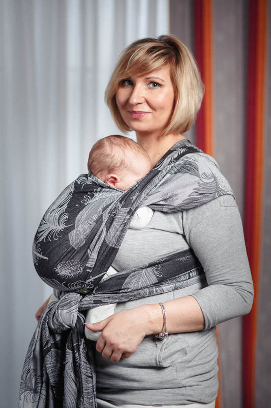 Baby Wrap, Jacquard Weave (100% cotton) - FEATHERS BLACK & WHITE - size S #babywearing