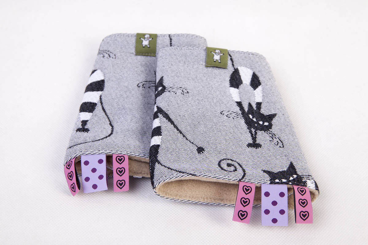 Drool Pads & Reach Straps Set, (60% cotton, 40% polyester) - CRAZY CATS #babywearing