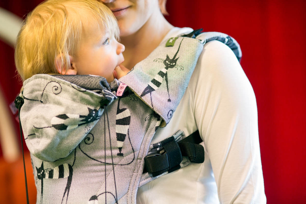 Ergonomic Carrier, Baby Size, jacquard weave 100% cotton - CRAZY CATS - Second Generation #babywearing