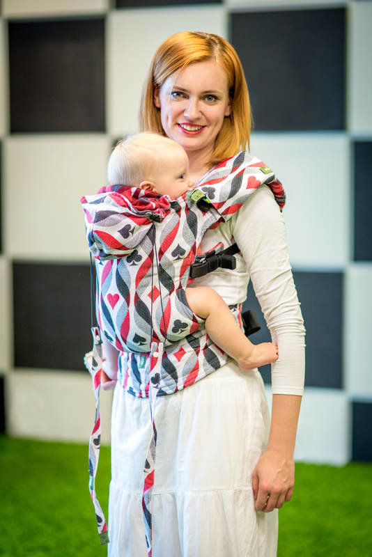 Ergonomic Carrier, Baby Size, jacquard weave 100% cotton - QUEEN OF HEARTS - Second Generation (grade B) #babywearing