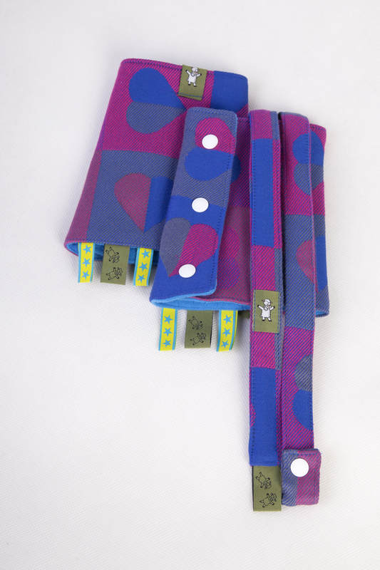 Drool Pads & Reach Straps Set, (60% cotton, 40% polyester) - HEARTBEAT - CHLOE #babywearing